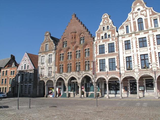 Aller à Arras en bus